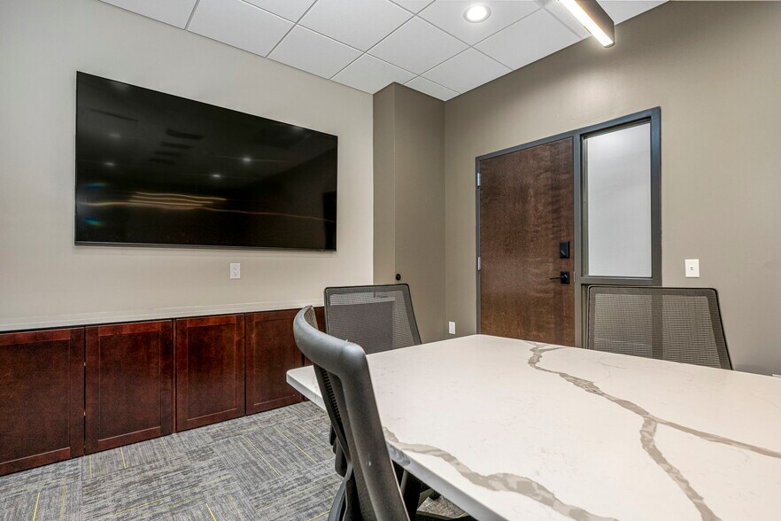 More Photos Of 345 June Dr, Harleysville Storefront For Lease