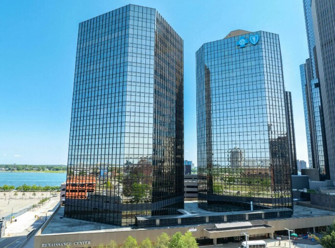 More Photos Of 500 Renaissance Ctr, Detroit Office For Lease