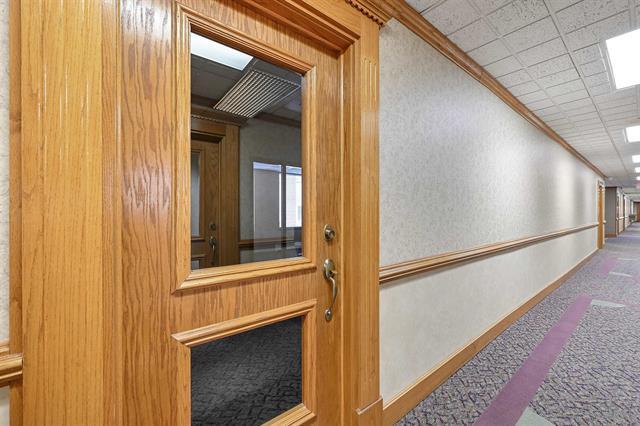More Photos Of 414 E Walnut St, Green Bay Office For Sale