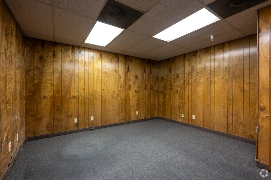 More Photos Of 1203 N Gertrude Ave, Stockton Industrial For Sale