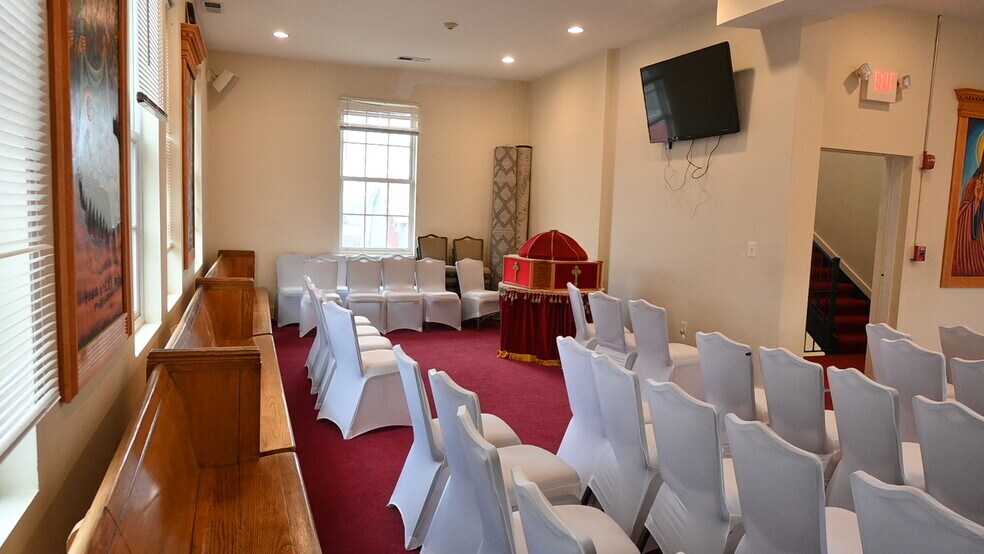 More Photos Of 2715-2725 22nd St NE, Washington Religious Facility For Sale