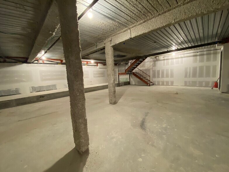 More Photos Of 98 Tompkins Ave, Brooklyn Apartments For Lease