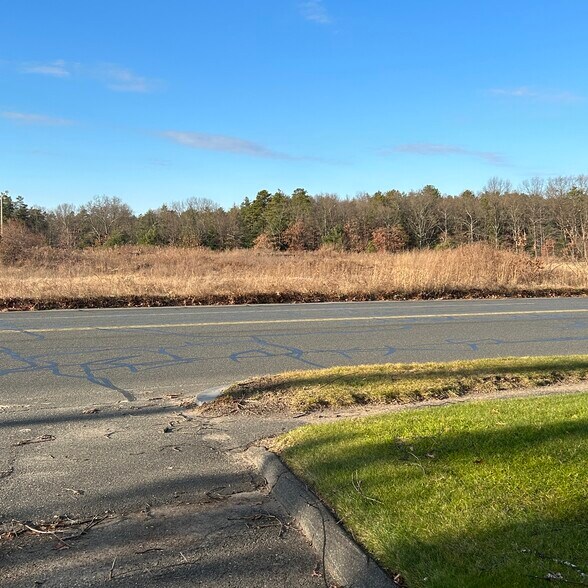 More Photos Of 392 392 Burnett Rd. Rd, Chicopee Land For Sale