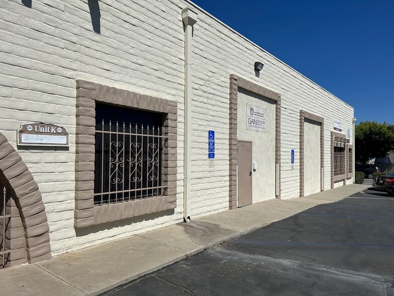 More Photos Of 26881-26883 Ruether Ave, Santa Clarita Industrial For Lease