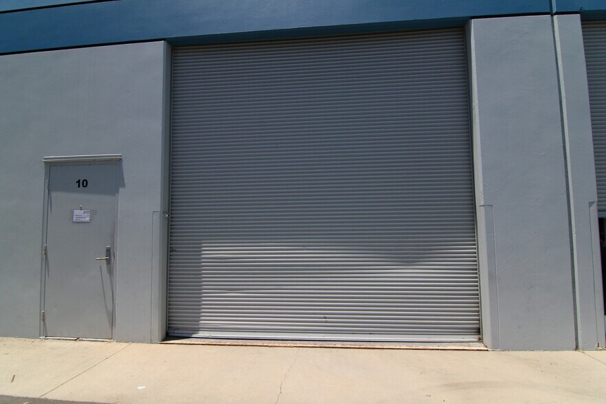 More Photos Of 4125 Market St, Ventura Light Manufacturing For Sale