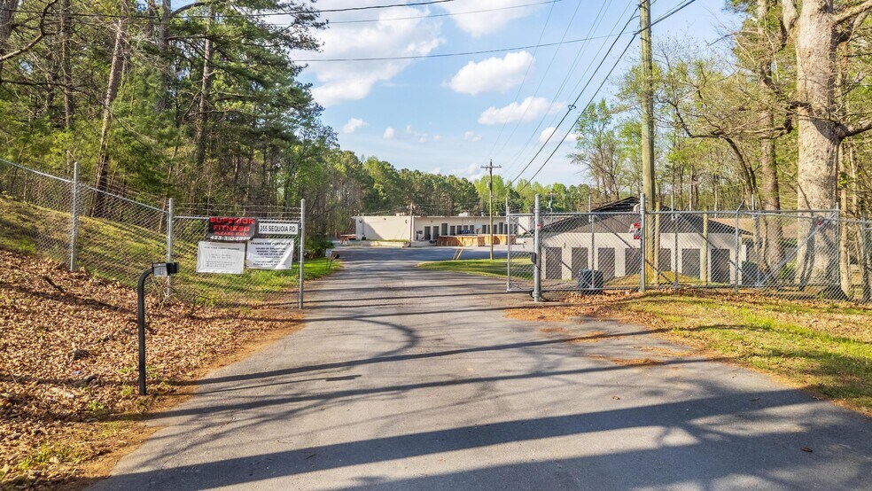 More Photos Of 355 Sequoia Rd NW, Cleveland Industrial For Lease