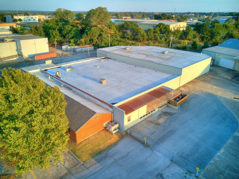 More Photos Of 6310 E 13th St, Tulsa Manufacturing For Sale