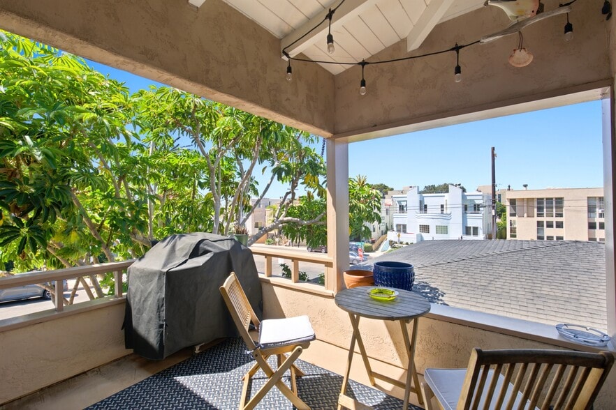 More Photos Of 4001 Riviera Dr, San Diego Apartments For Sale