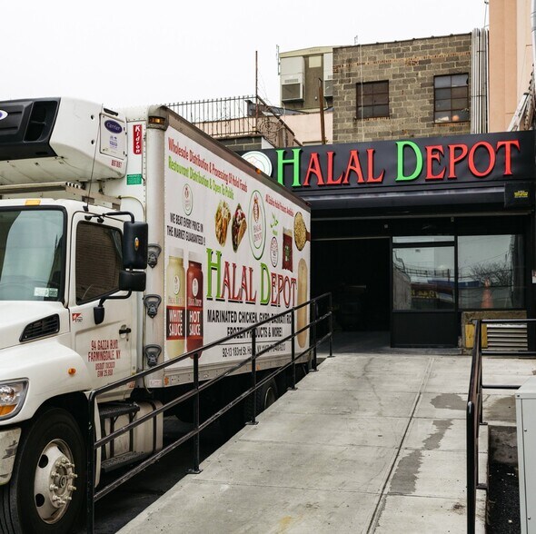 More Photos Of 9213 183rd St, Hollis Warehouse For Lease