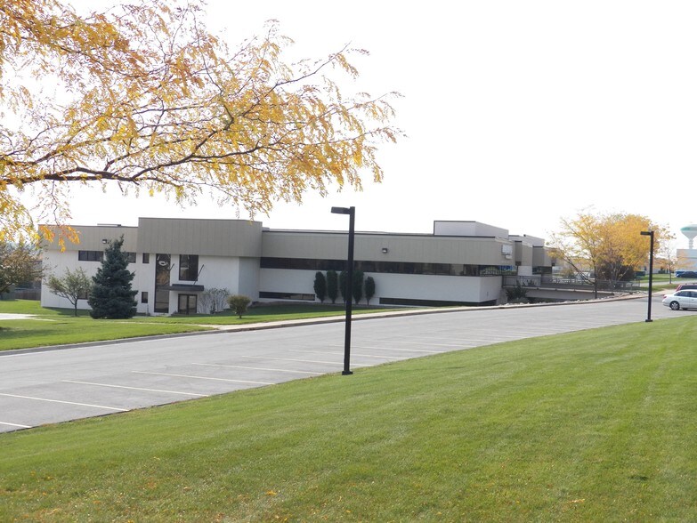 More Photos Of 2985 S Ridge Rd, Green Bay Medical For Sale