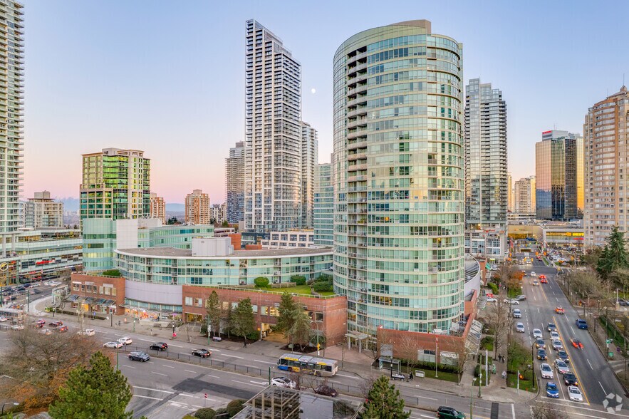 More Photos Of 4500 Kingsway, Burnaby Storefront Retail Office For Sale