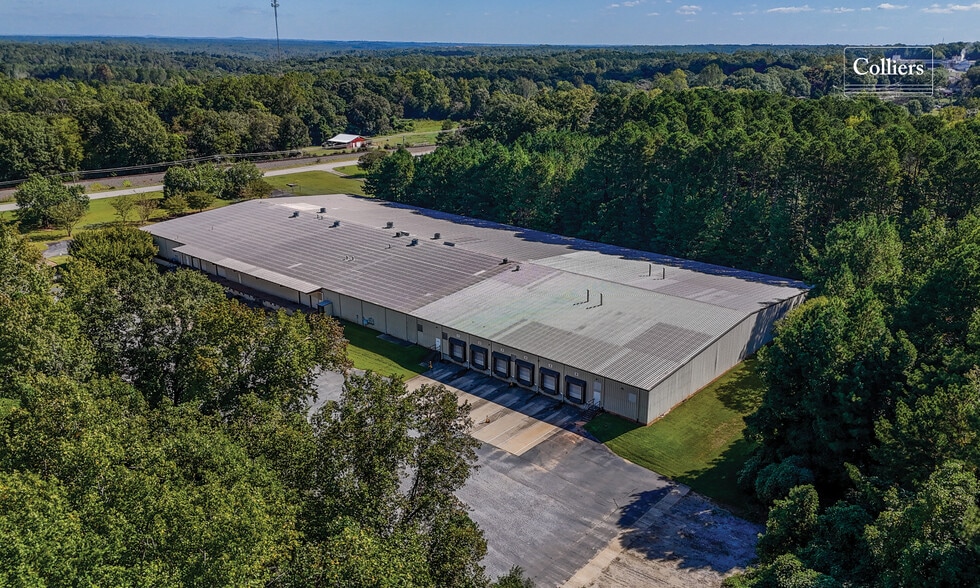 More Photos Of 3260 Southport Rd, Spartanburg Warehouse For Lease