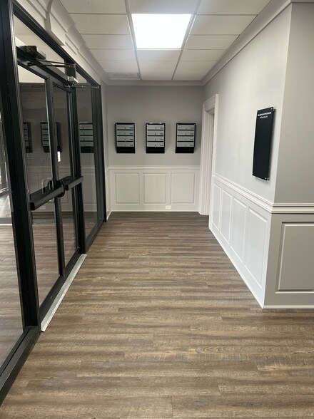 More Photos Of 4190 S Plaza Trl, Virginia Beach Office For Lease