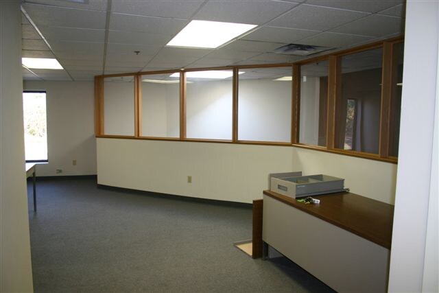 More Photos Of 168 Ayer Rd, Littleton Warehouse For Lease