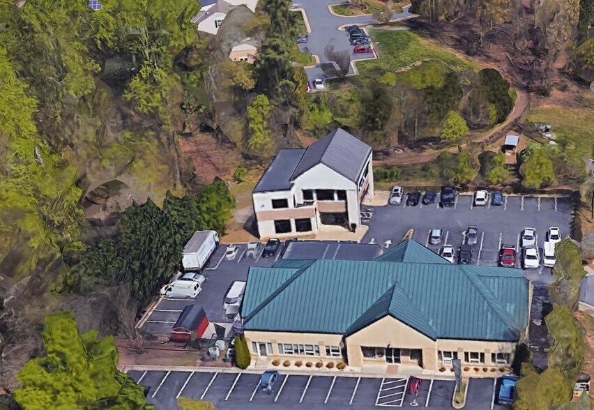 More Photos Of 3317 Berkmar Dr, Charlottesville Office For Lease