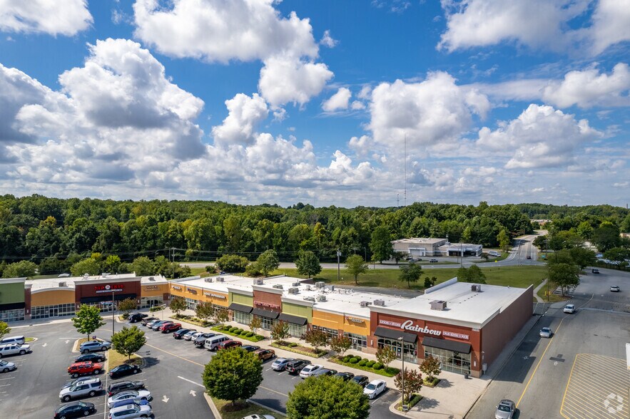 More Photos Of 2107 Pyramid Village Blvd, Greensboro Unknown For Lease