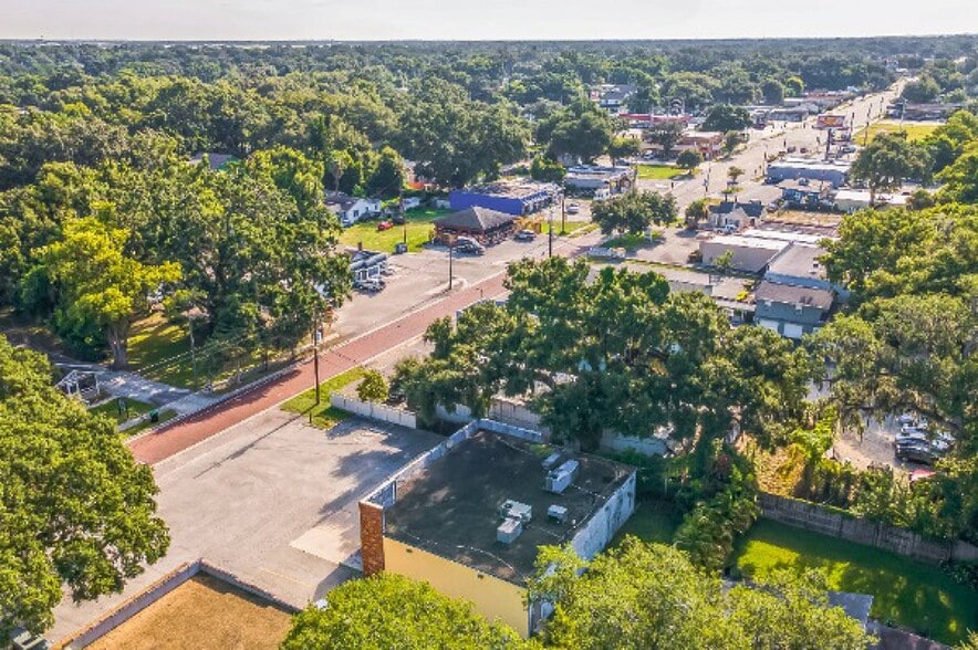 More Photos Of 2006 Curry Ford Rd, Orlando Convenience Store For Sale