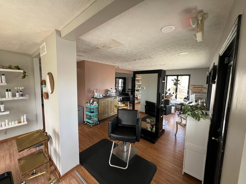 More Photos Of 8433 Cleveland Ave NW, Canton General Retail For Sale