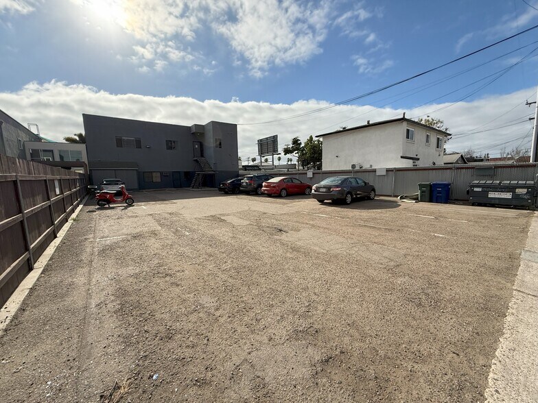 More Photos Of 4870 Santa Monica Ave, San Diego Office Residential For Sale