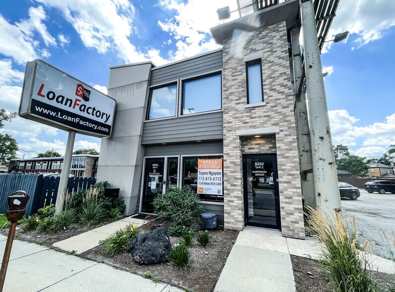 More Photos Of 6252 N Lincoln Ave, Chicago Office For Lease