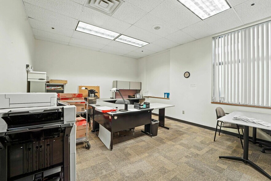 More Photos Of 20 Bomax Dr, Ithaca Manufacturing For Sale