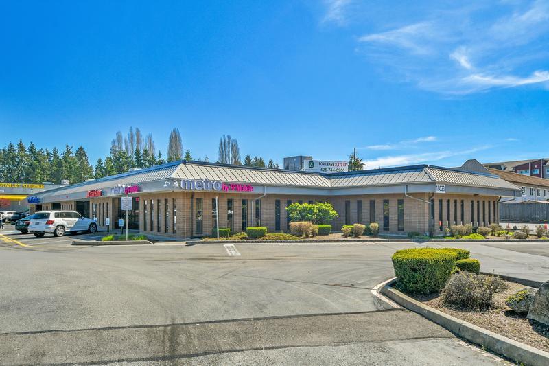 More Photos Of 18023 Highway 99, Lynnwood Office For Lease