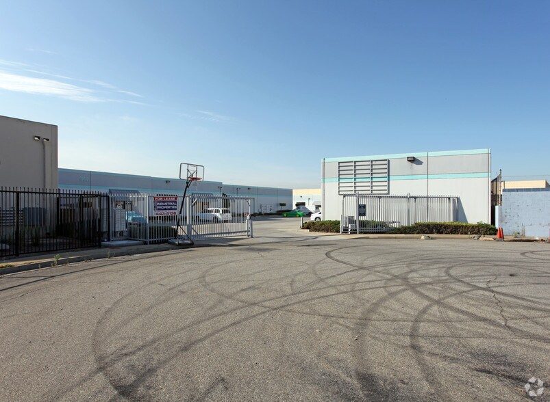 More Photos Of 10699 Hickson St, El Monte Warehouse For Lease