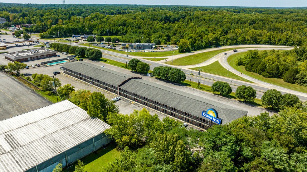 More Photos Of 201 Gifford Pl, Joelton Hotel For Sale