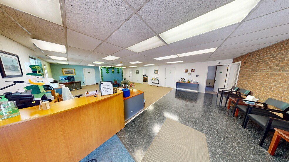 More Photos Of 1113 Davie Ave, Statesville Office For Sale