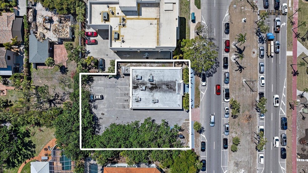 More Photos Of 544 John Ringling Blvd, Sarasota Loft Creative Space For Lease