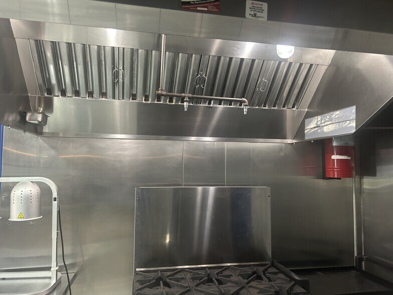 More Photos Of 413 Elm St, Welaka Freestanding For Sale