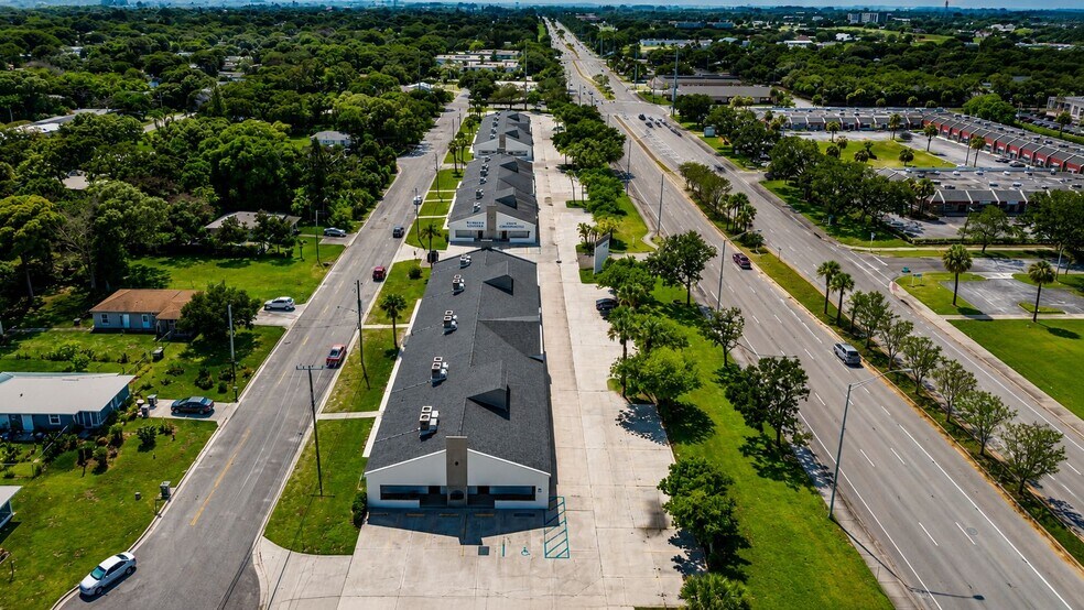 More Photos Of 805 Virginia Ave, Fort Pierce Unknown For Lease