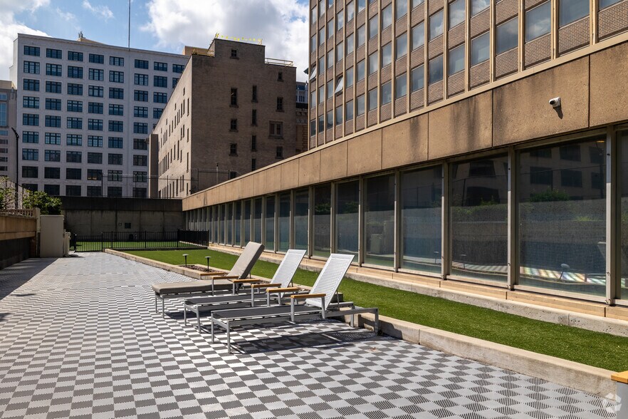 More Photos Of 1801 E 12th St, Cleveland Apartments For Lease