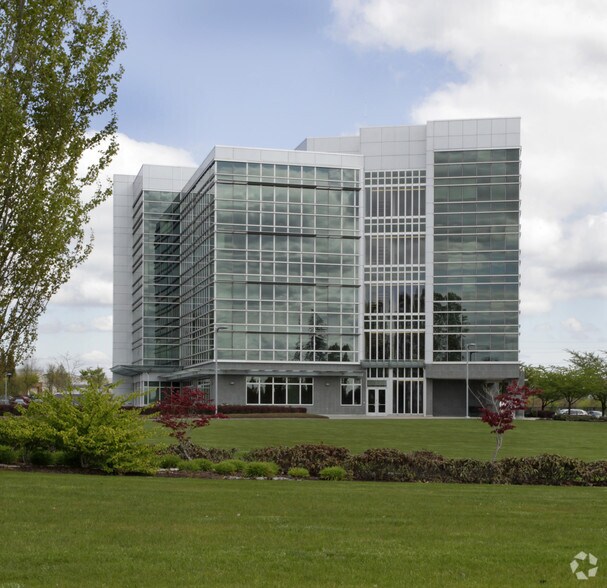 More Photos Of 2025 NW Cornelius Pass Rd, Hillsboro Unknown For Lease