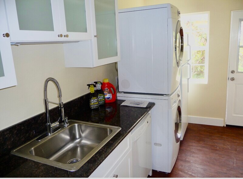 More Photos Of 4985 Narragansett Ave, San Diego Apartments For Sale