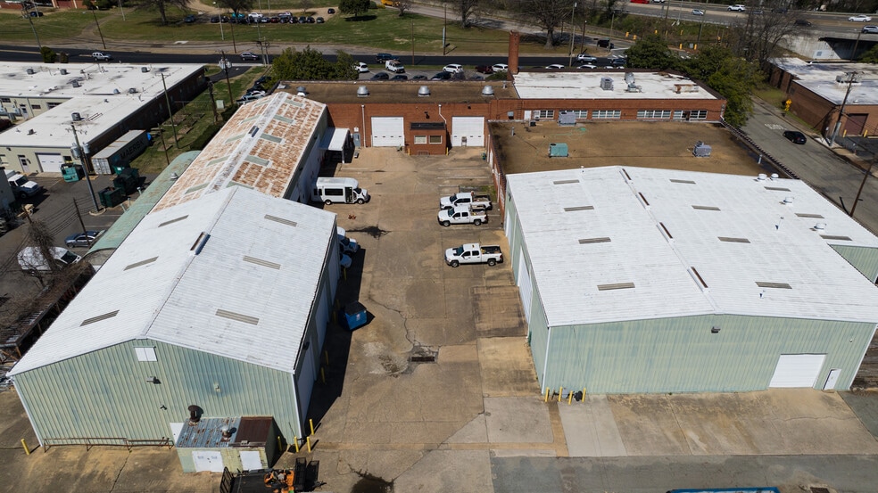 More Photos Of 1901 Westwood Ave, Richmond Warehouse For Sale