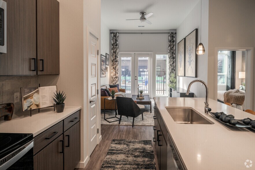 More Photos Of 2520 Wewatta Way, Denver Apartments For Lease