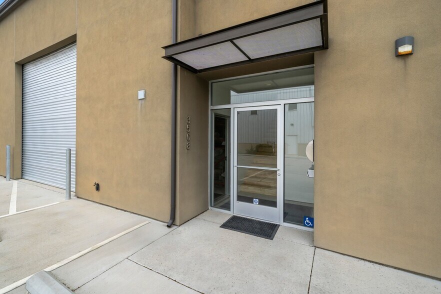 More Photos Of 3508 Combine St, Paso Robles Warehouse For Lease