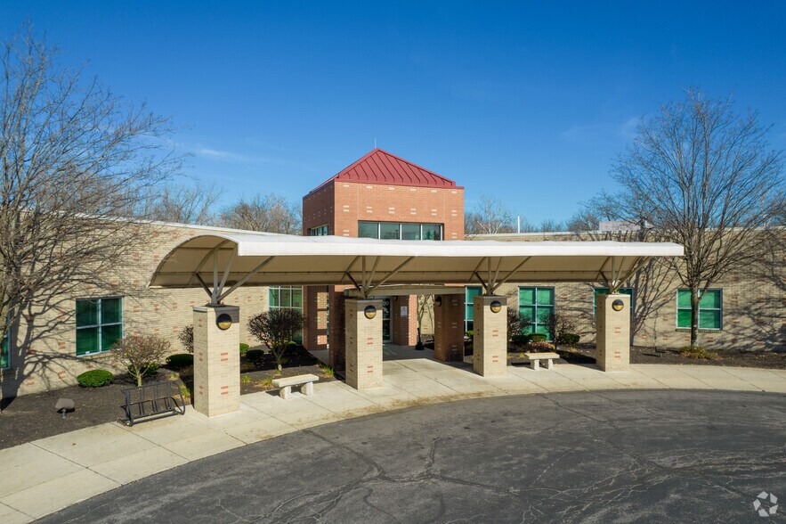 More Photos Of 4300-4310 Clime Rd, Columbus Medical For Lease