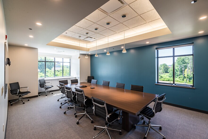 More Photos Of 2 Copeland Ave, La Crosse Office For Sale