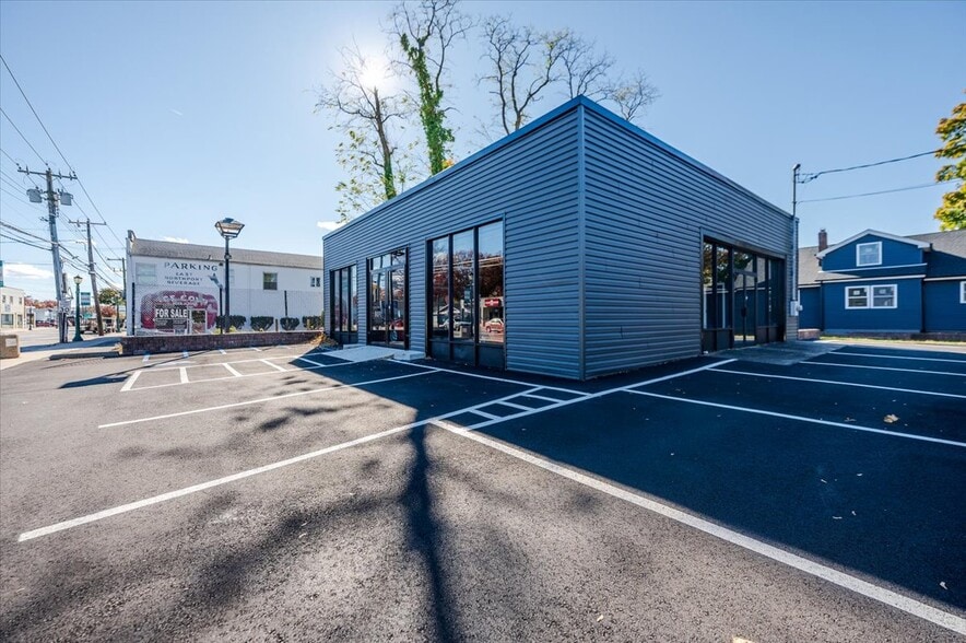 More Photos Of 304 Larkfield Rd, East Northport Freestanding For Sale