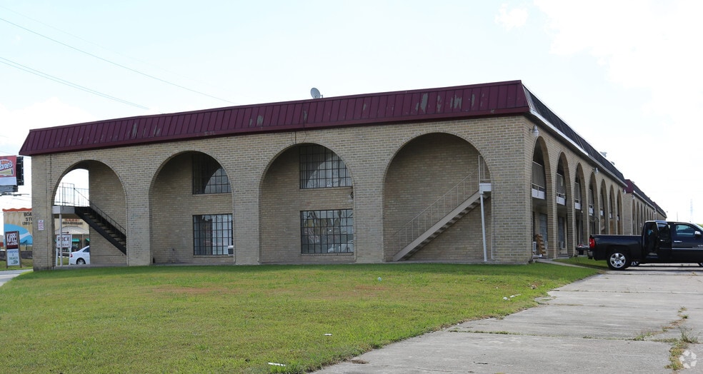 More Photos Of 610 Murphy Rd, Stafford Office For Lease