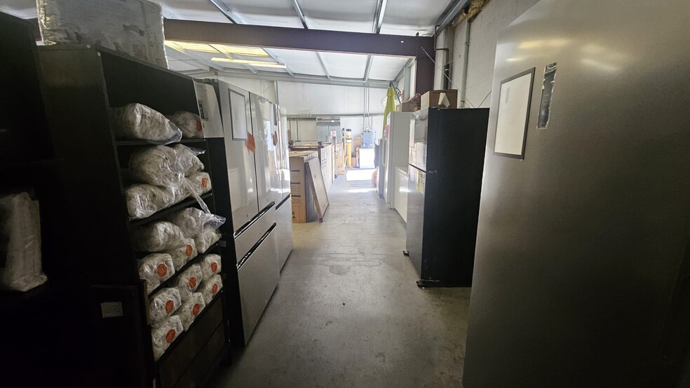 More Photos Of 6408 Lake Isabella Blvd, Lake Isabella Storefront For Sale