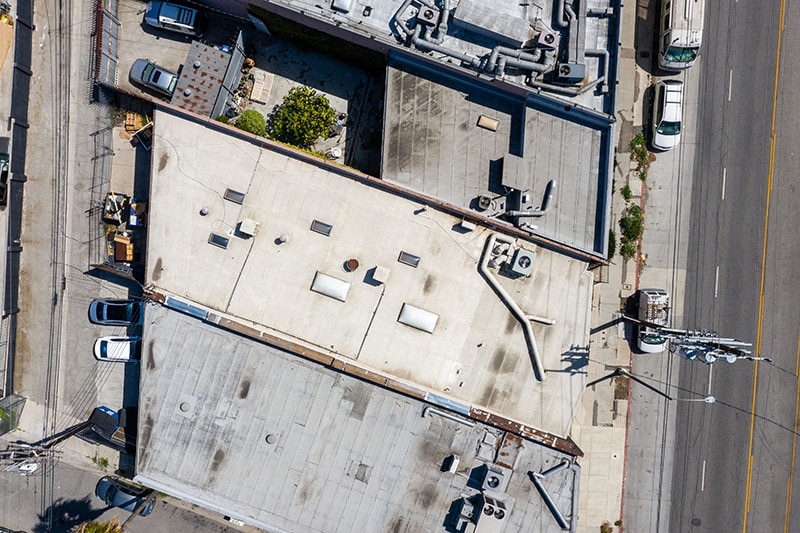 More Photos Of 5719 W Adams Blvd, Los Angeles Warehouse For Lease