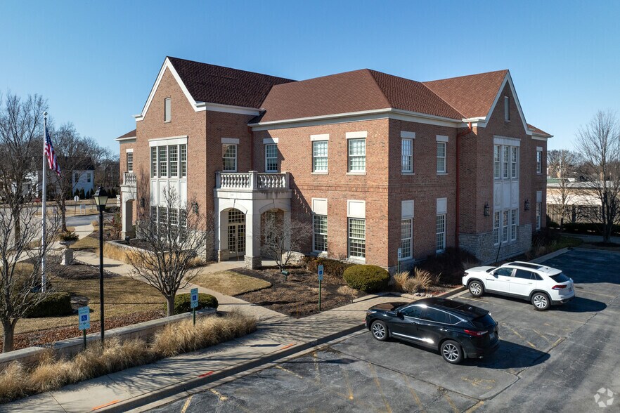 More Photos Of 1707 Shermer Rd, Northbrook Office For Sale