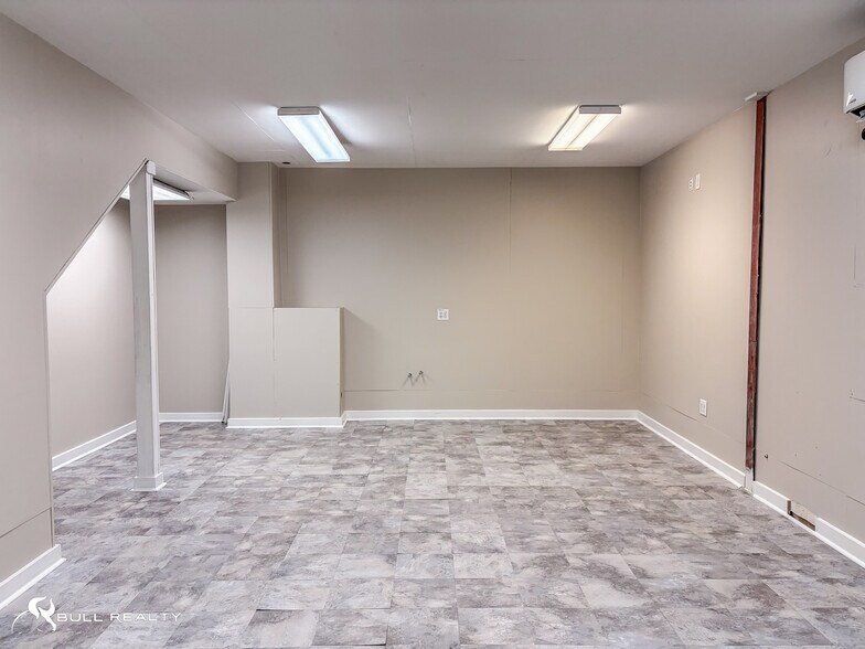 More Photos Of 150 Tober Trl, Fayetteville Warehouse For Lease