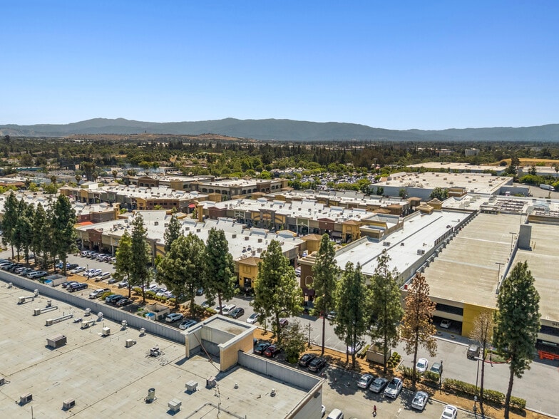 More Photos Of 969 Story Rd, San Jose General Retail For Sale