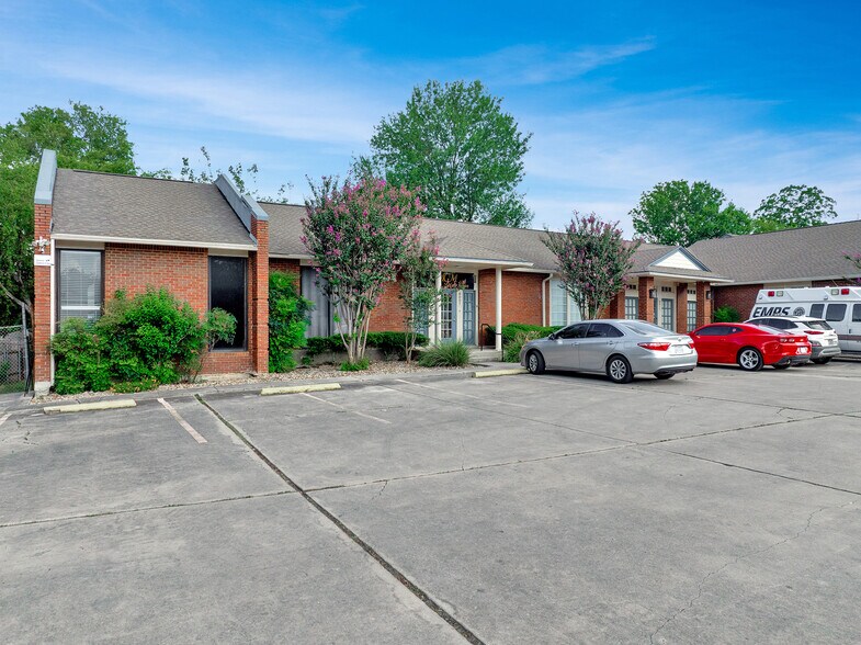 More Photos Of 6029 Fountainwood St, San Antonio Office For Lease