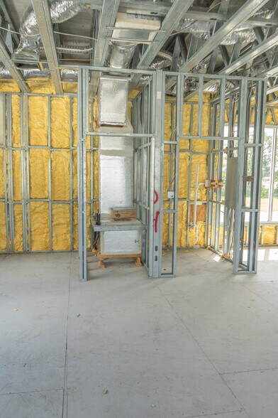 More Photos Of 907 Person St, Kissimmee Medical For Sale