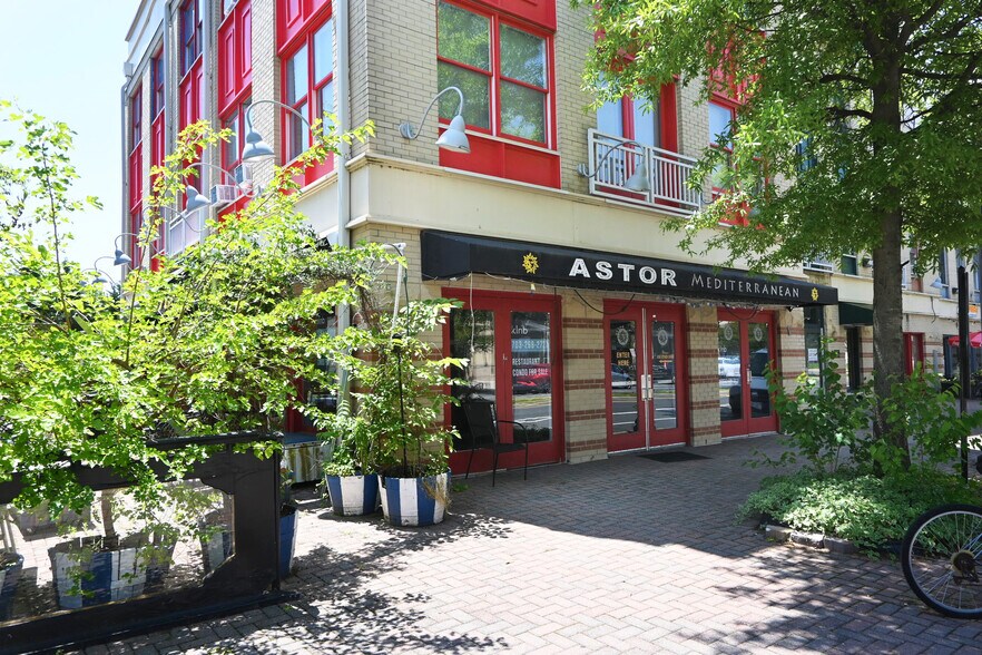 More Photos Of 2300 N Pershing Dr, Arlington Medical For Sale